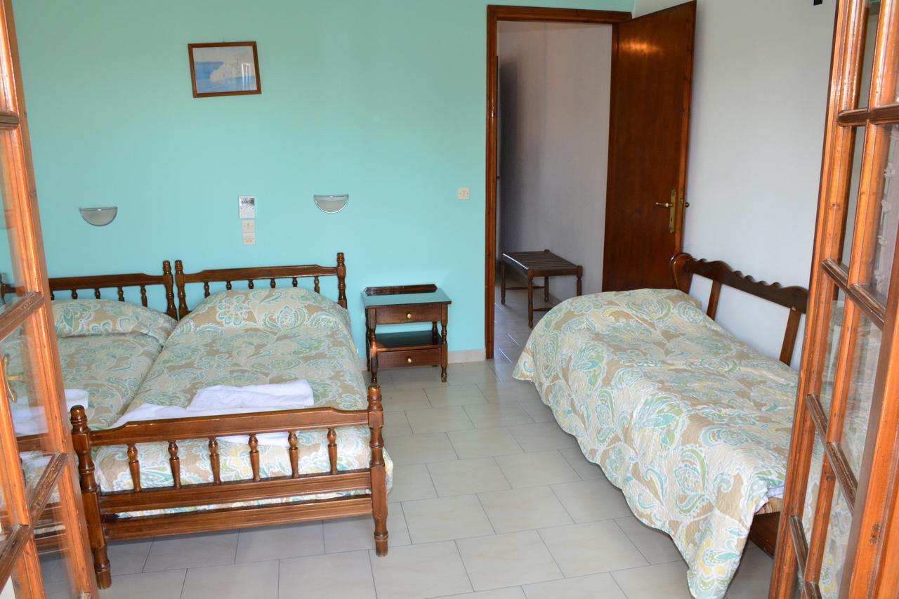 Voula Apartments Agia Marina  Dış mekan fotoğraf