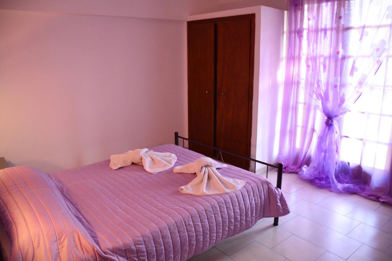 Voula Apartments Agia Marina  Dış mekan fotoğraf