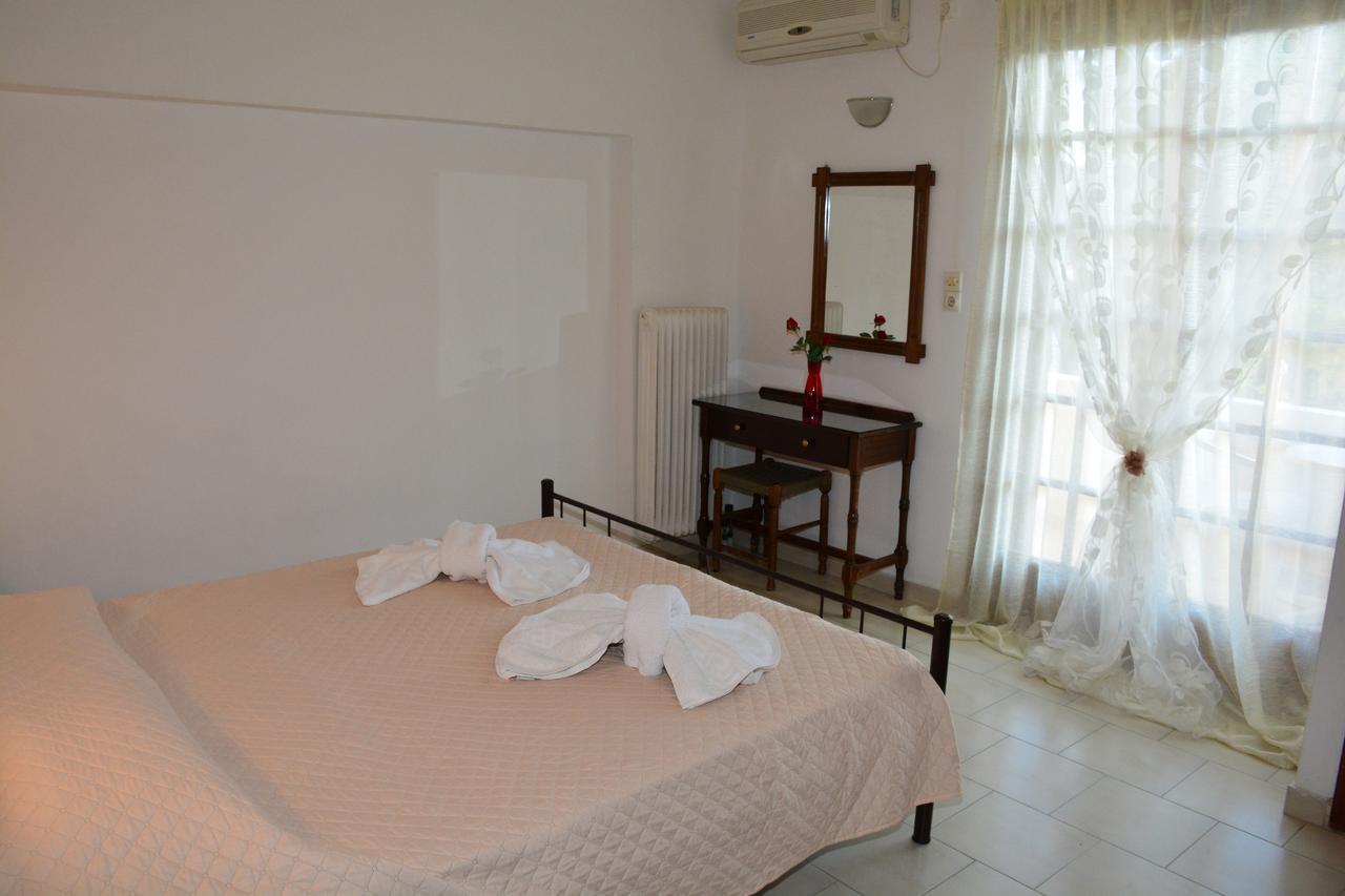 Voula Apartments Agia Marina  Dış mekan fotoğraf